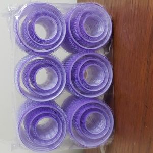 New Hair Curlers.  Self Grip. Velcro.